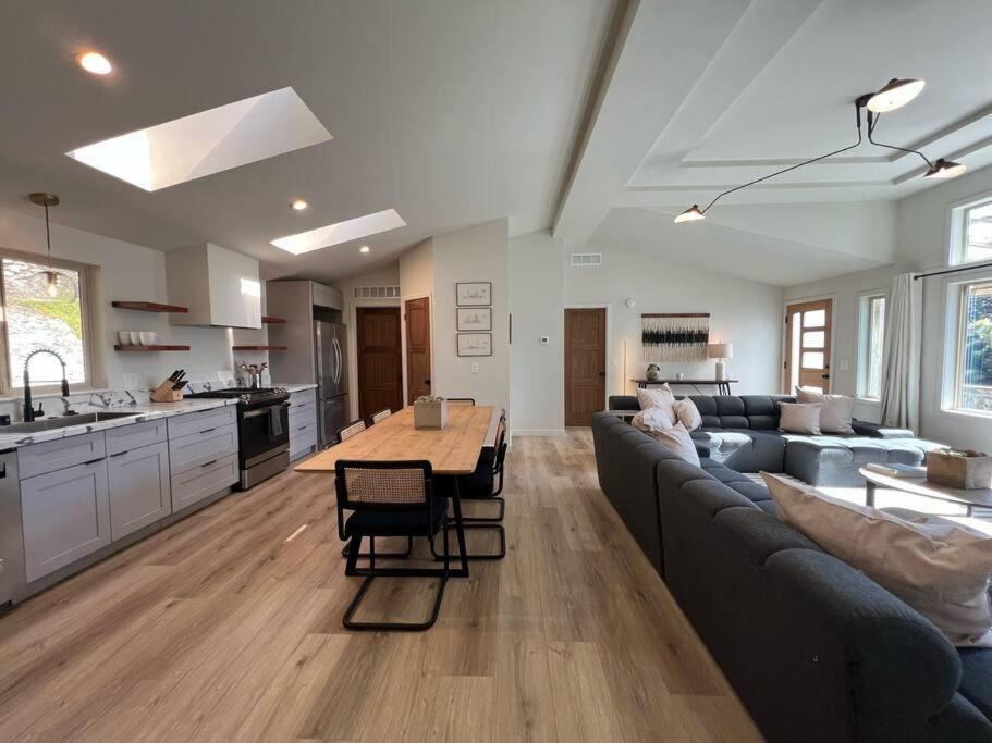 Cypress House (Historic Coast Guard property), Point Arena