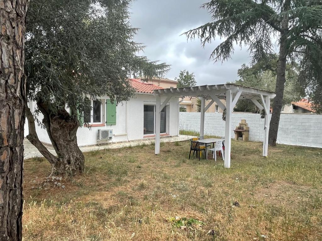 Maison plain pied au calme sur parcelle arborée - 4