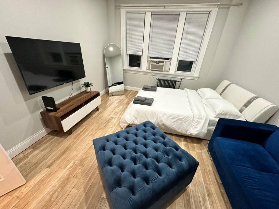Cozy 3 BR suite, 15 min to NYC &Times Sq, North Bergen