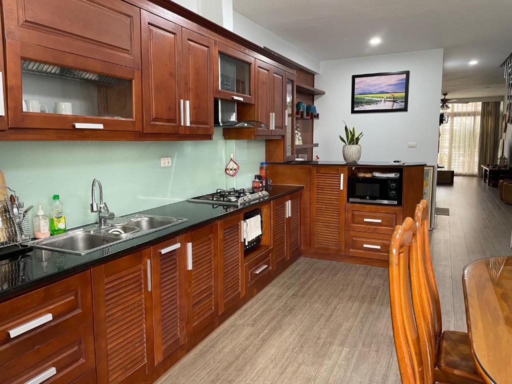 May Residence-800m from Opera House