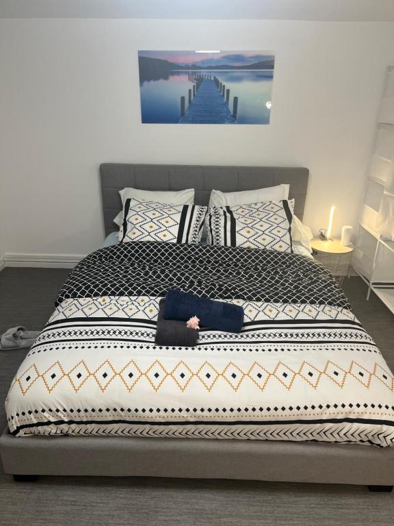 Sinclair house, Viry-Chatillon