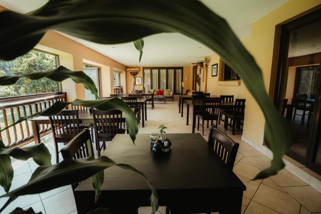 Exterior view, Blue Hills Lodge in Johannesburg