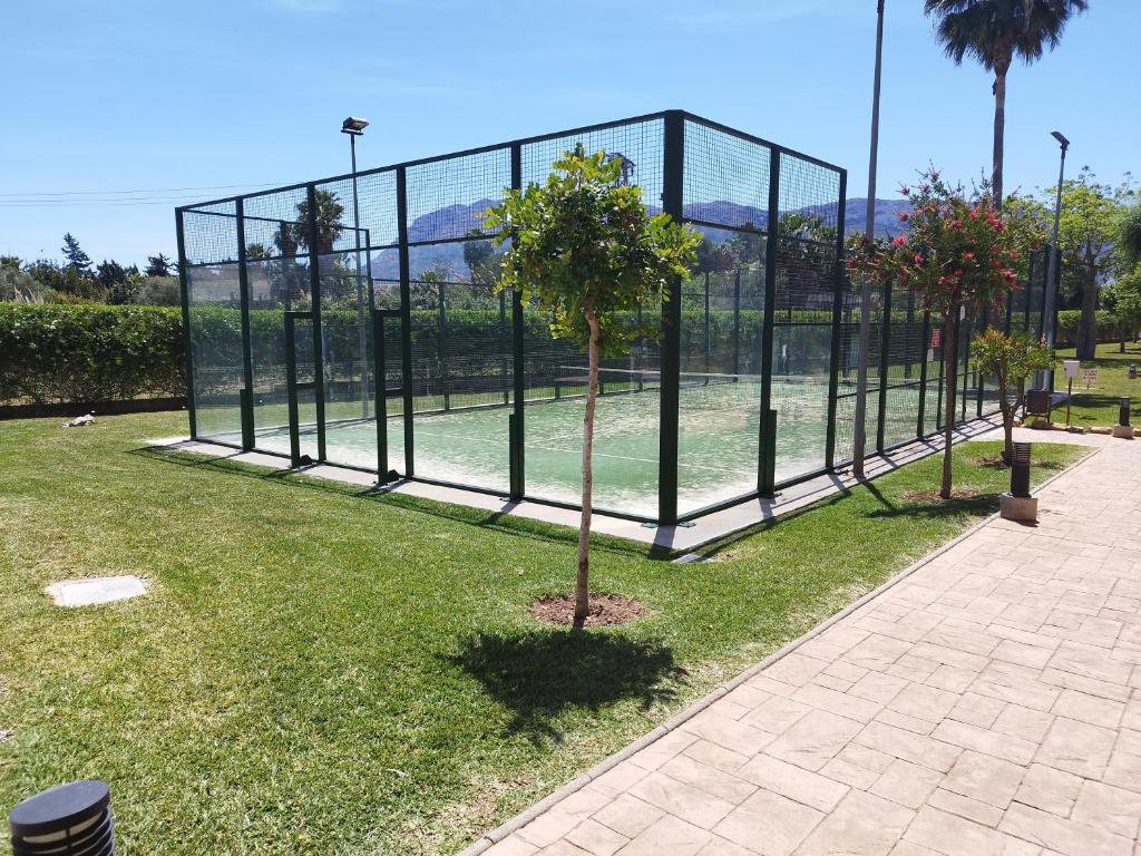 Apartamento familiar con piscina y pádel - 5