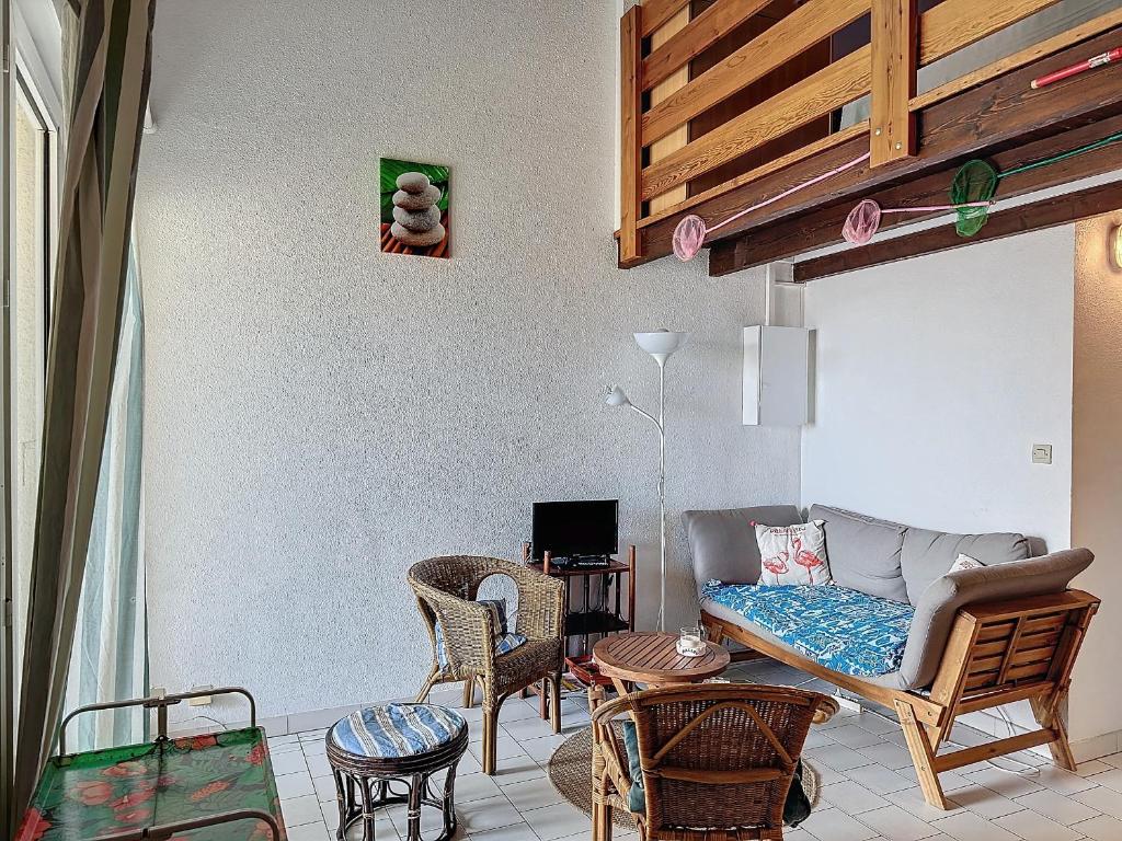 Carnon Ouest - F1 Mezzanine, 4 Pers, Près Plage - FR-1-715-98 - 4