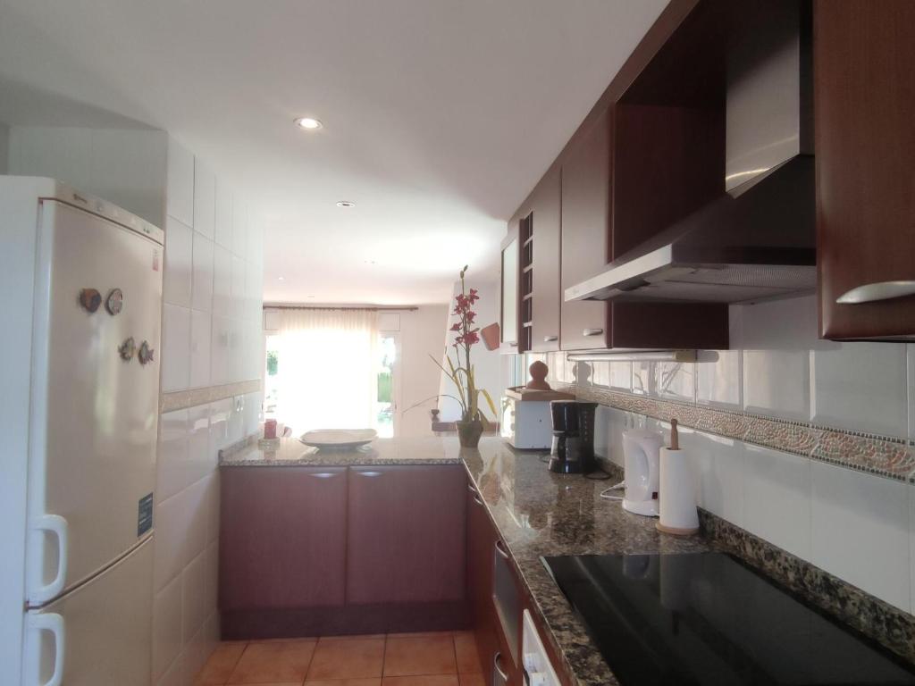 Hermosa Villa en Sant Feliu de Guíxols con Piscina Comunitaria - ES-209-80 - 5