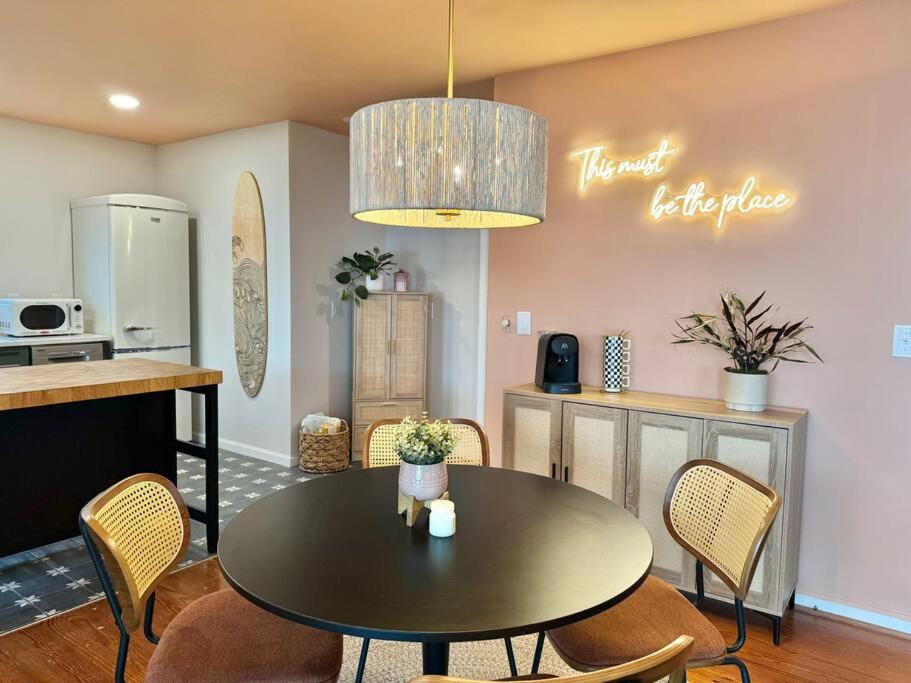 Salt Box on the Sound, Shiloh