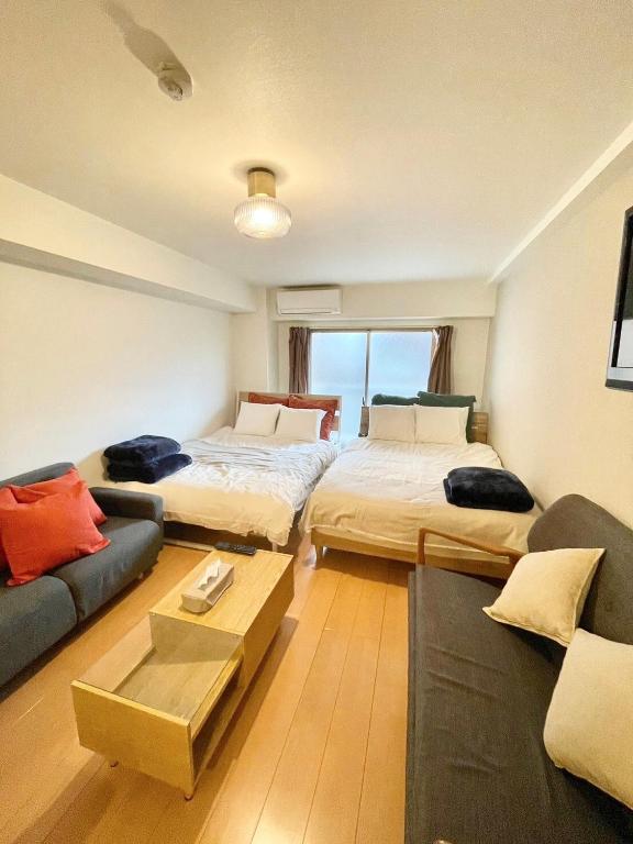 Station Front SHINIMAMIYA 501, Ósaka