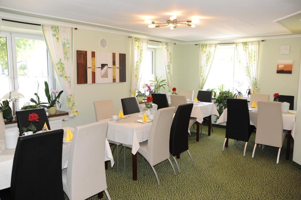 Hotel Post - regionales großes Frühstücksbuffet - auch GF & LF - 3