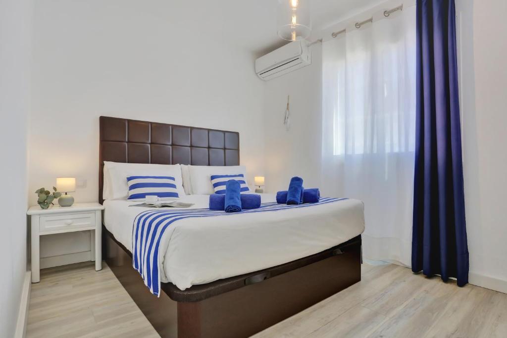 Neptuno Bungalows - Adults Only — Hotel rooms in Corralejo, Canary Islands