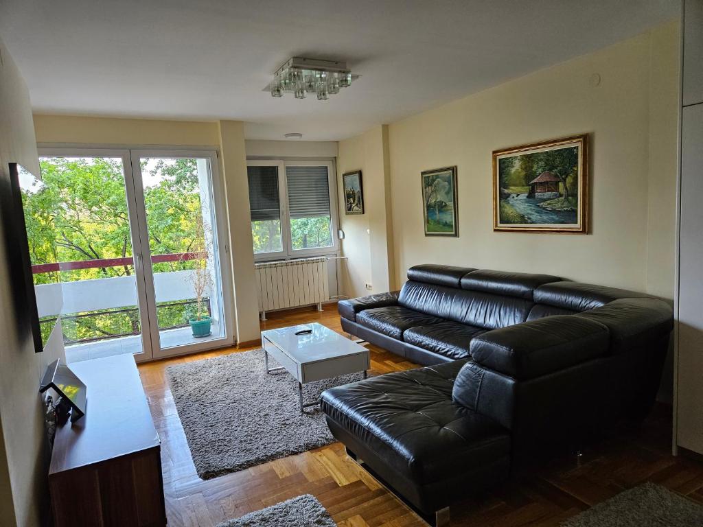 Alex&Buba (FREE private parking) - 1