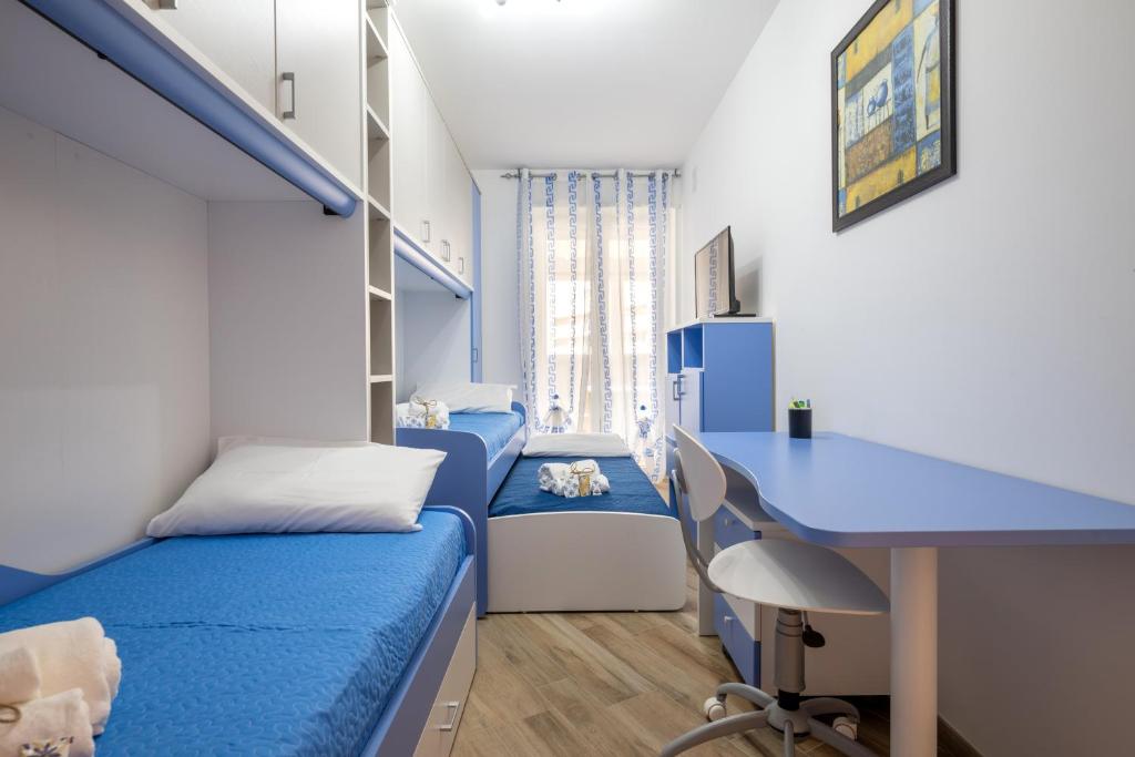 Monopoli Favolosa - Spacious 100mq Apt. w/ Parking - 5