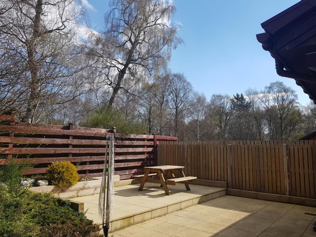 Orange Squirrel Lodge, Aviemore photo 8