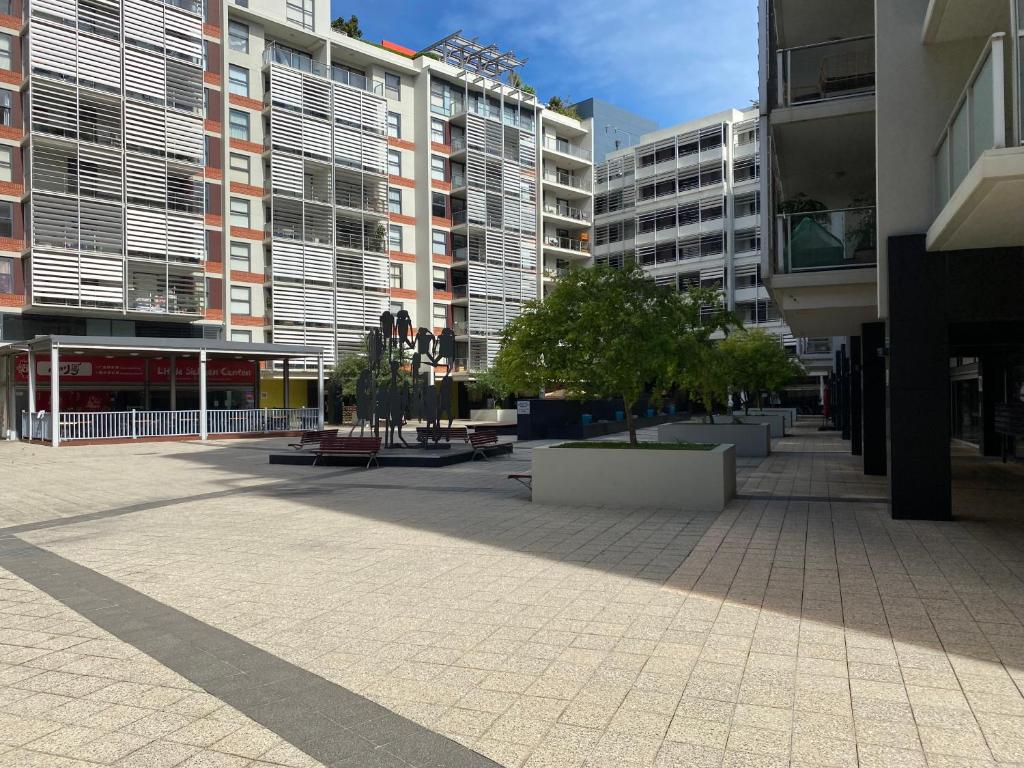 Broadways Best, Sydney