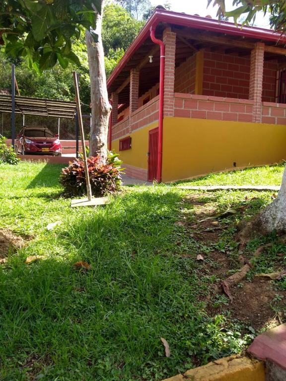 Villa Yolanda - 2