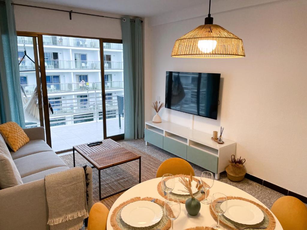 Stylish apartment 200m from the beach - 5
