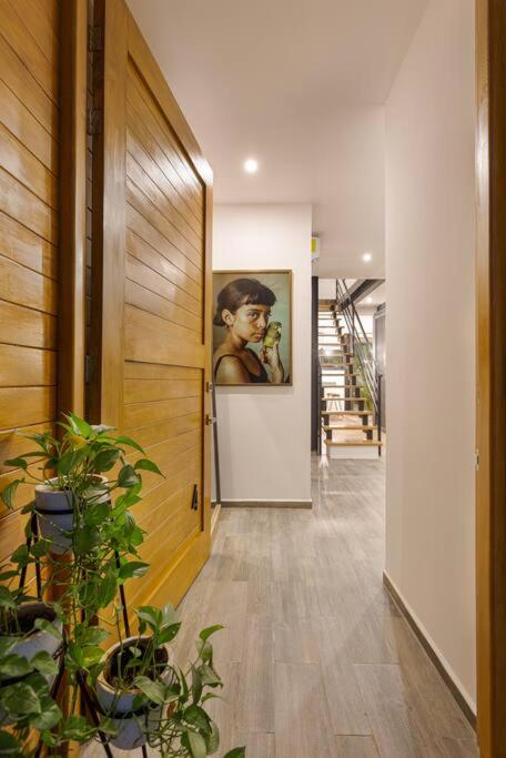 Chic Townhouse With Private Pool And Rooftop View - 5