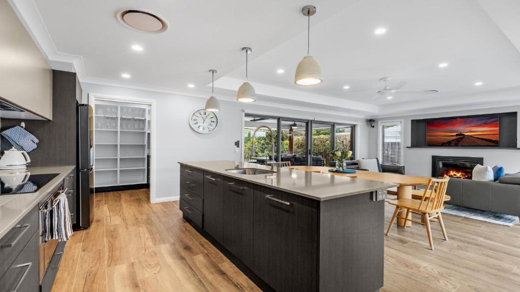 Tee To Greens, Pokolbin