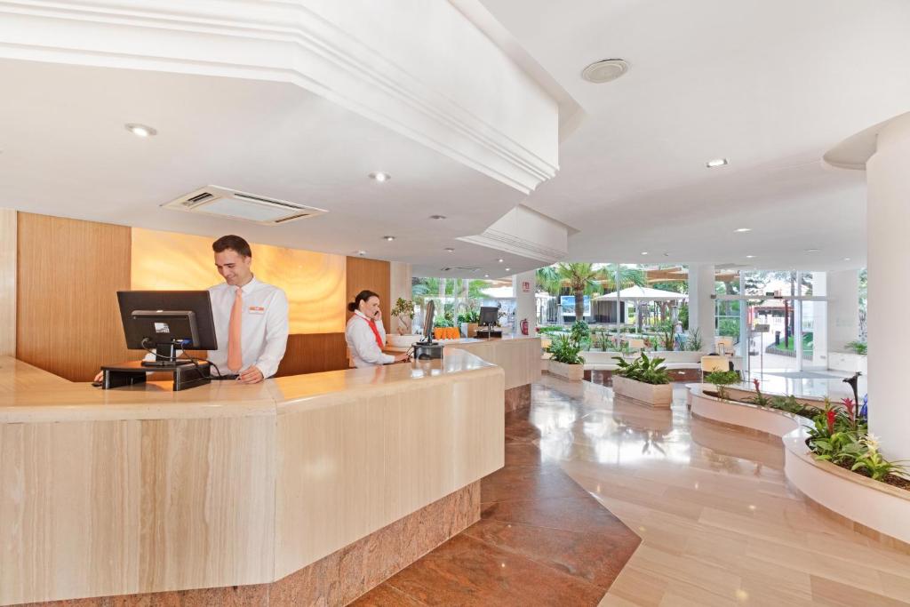 VIVA Sunrise — Hotel building in Alcudia, Balearic Islands