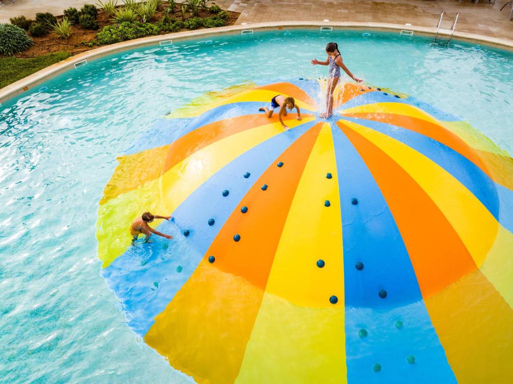 VIVA Sunrise — Attractions for children in Alcudia, Balearic Islands