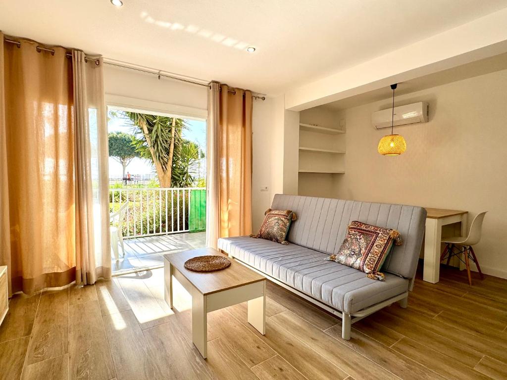 Apartamento con las vistas al mar - 4