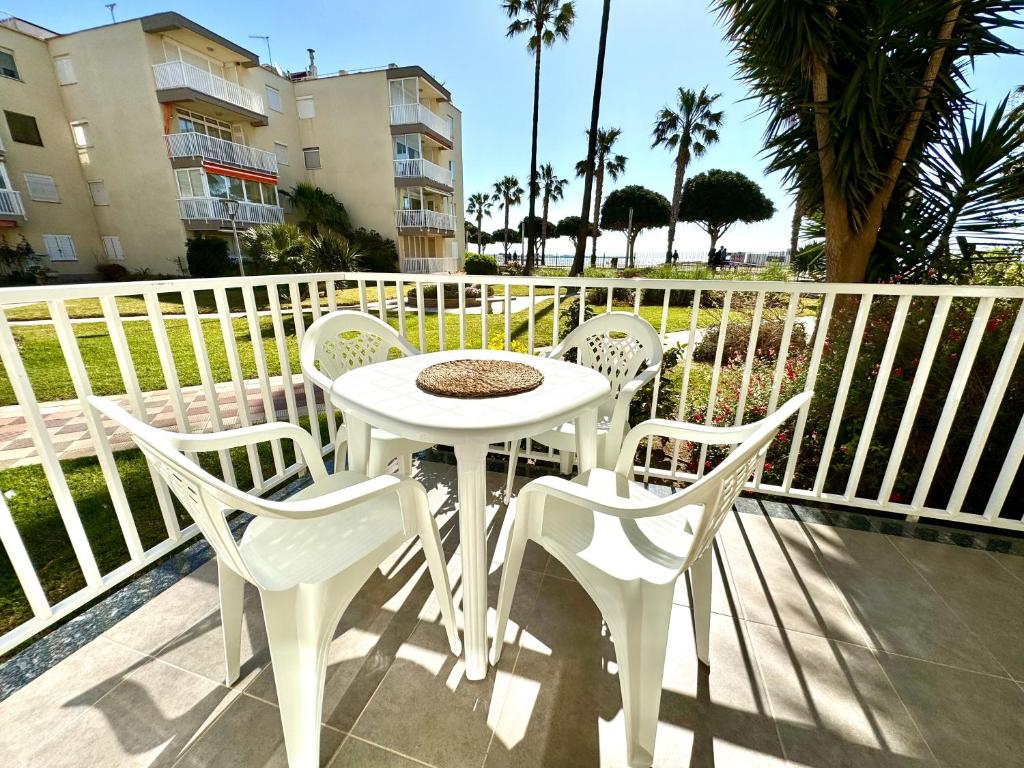 Apartamento con las vistas al mar - 3