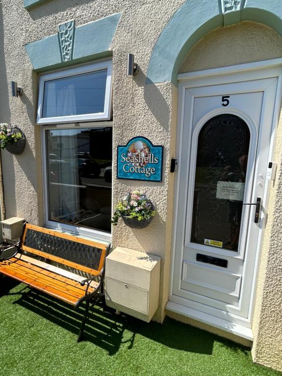 Seashells Cottage, Gorleston-on-Sea