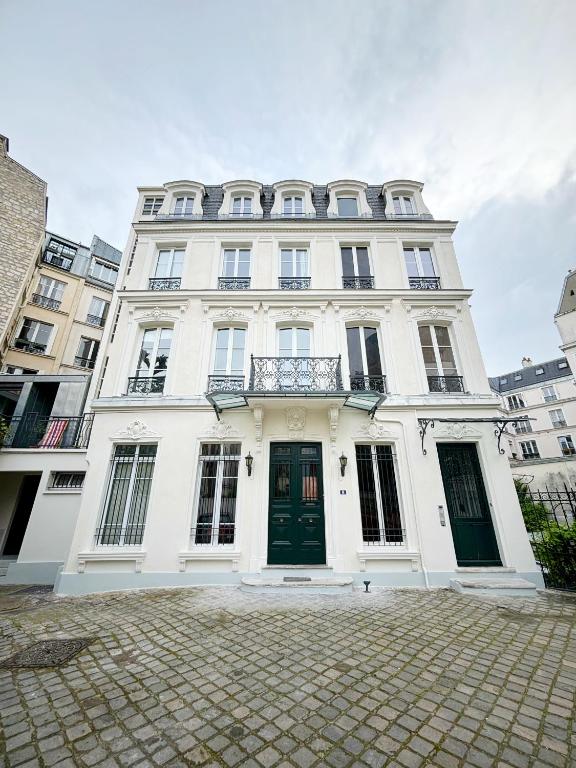 Grand appartement avec jardin privatif à Paris - 2