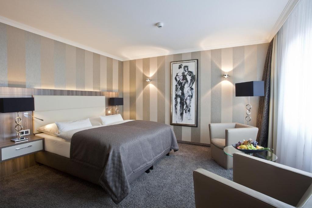 Premium Plus Double Room with 1 Double Bed