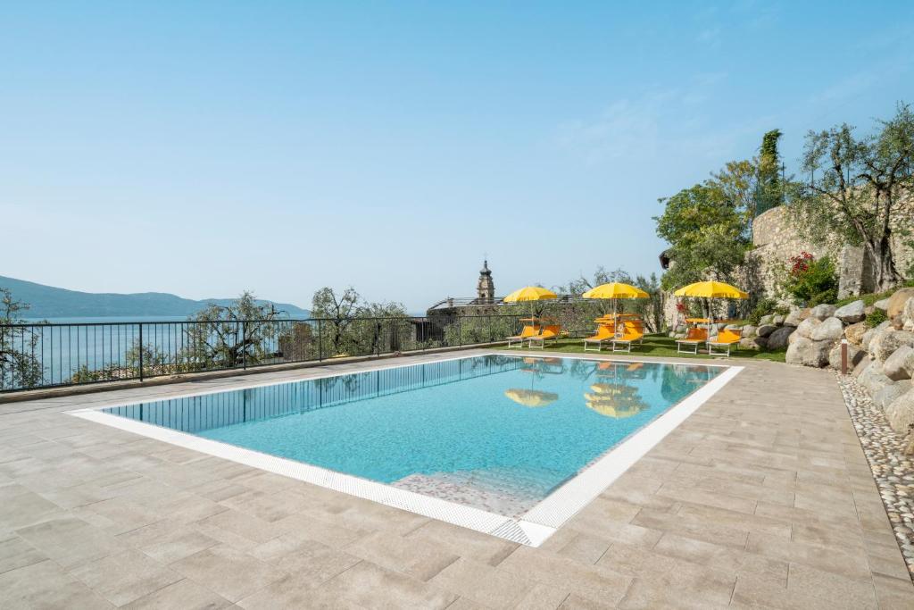 Residence Dany appartamenti con cucina vista lago piscina e parcheggio - 4