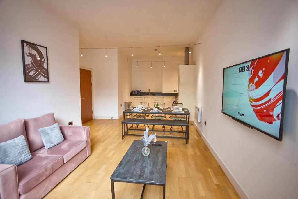 The Carnelian Suite, Manchester