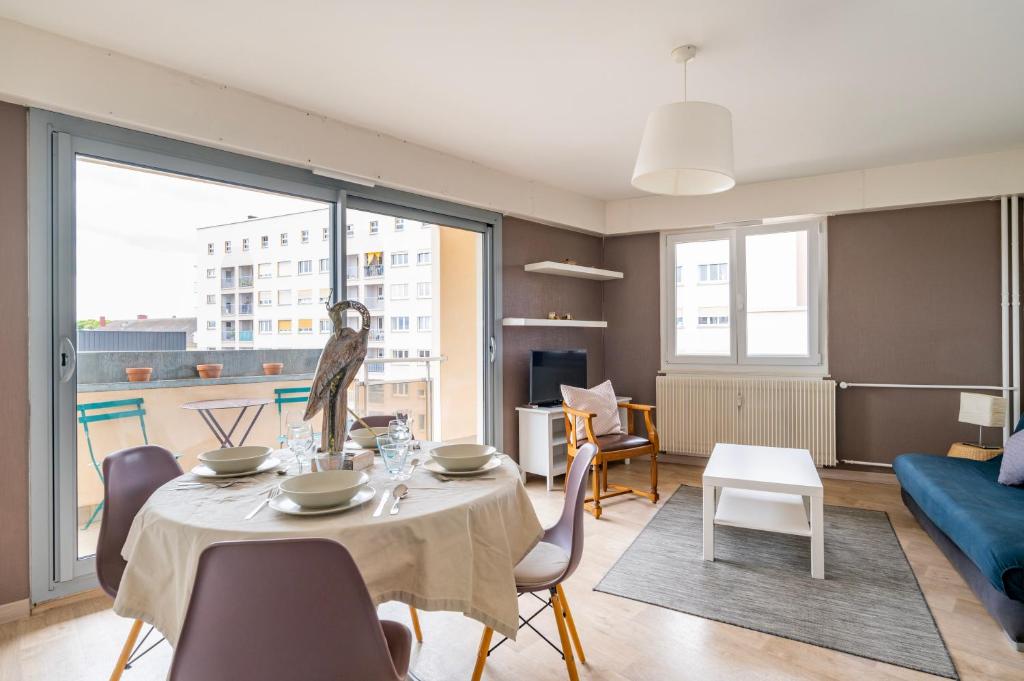 Le Saint Aloïse - Balcon, Vue à 10min du Centre - 2