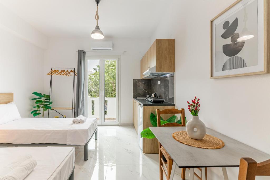 Fysalida's Coastal Gem 6 - Steps Away from the Sea, Amoudara