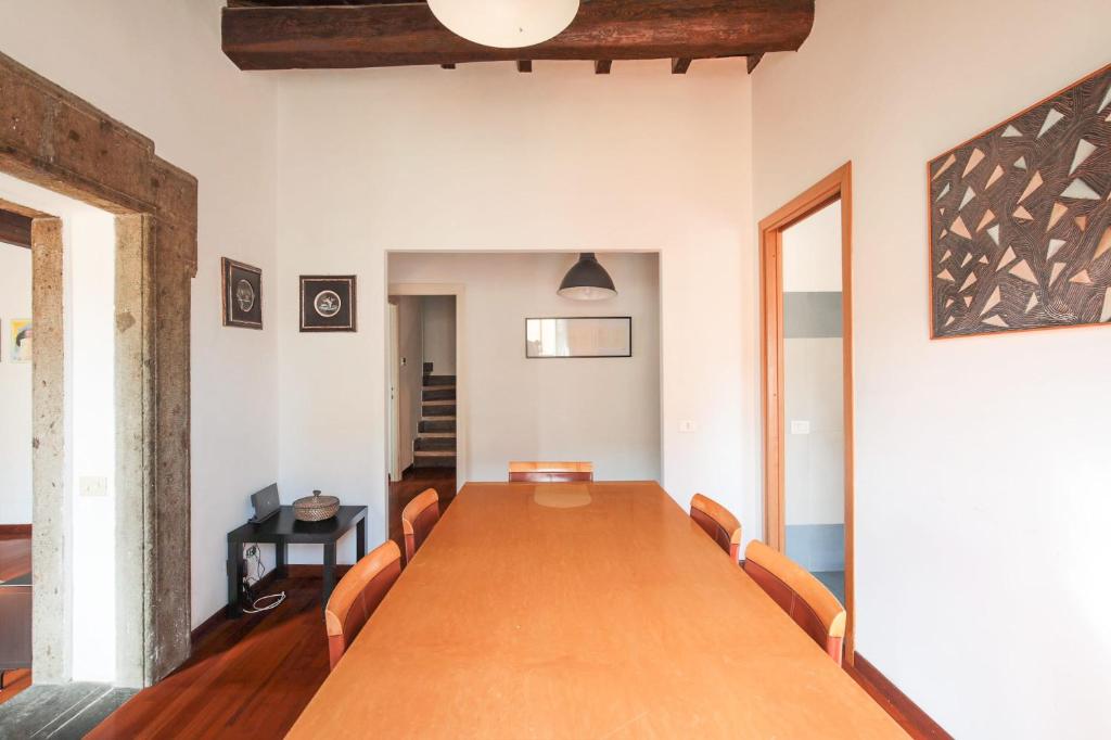 Farnese Apartment 1870 - 5