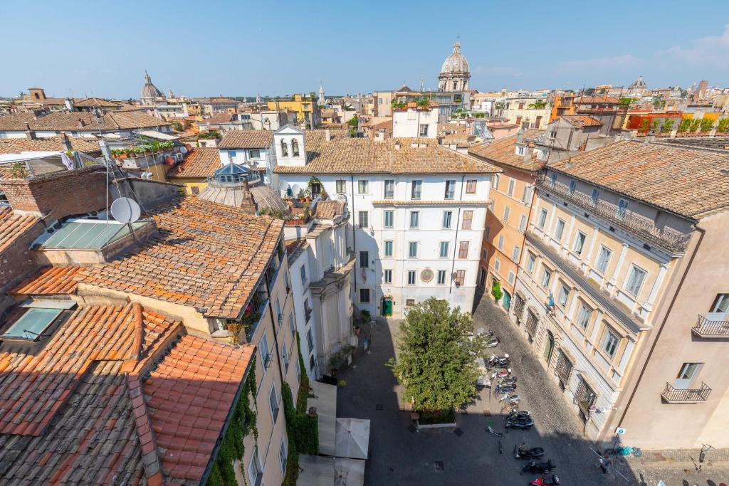 Farnese Stunning Penthouse | Romeloft - 4