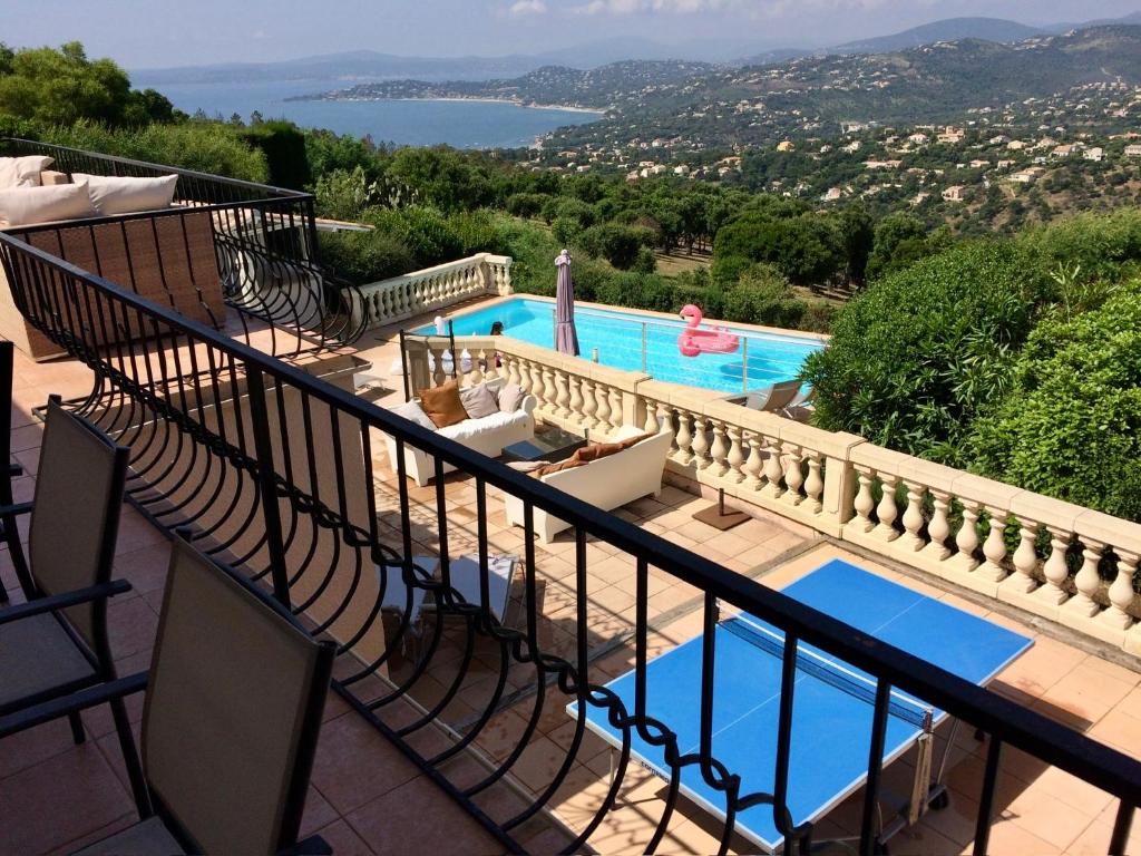 Gulf Stream Villa - 3