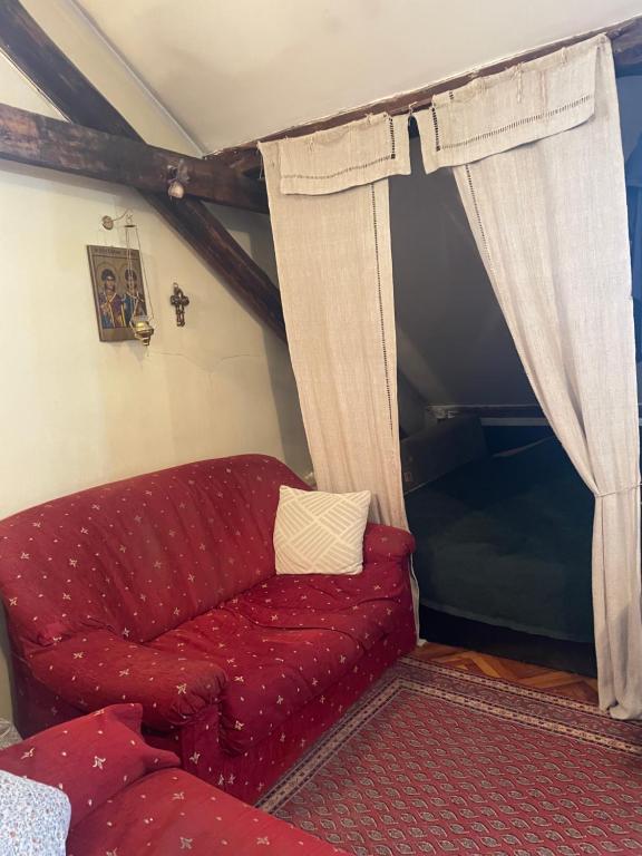 Close to Slavia square apartment - 3