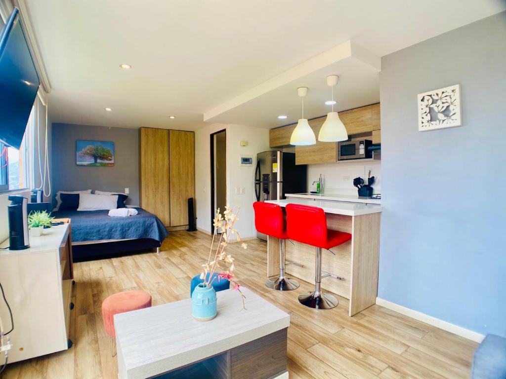 Beautiful Apto in Poblado - 4