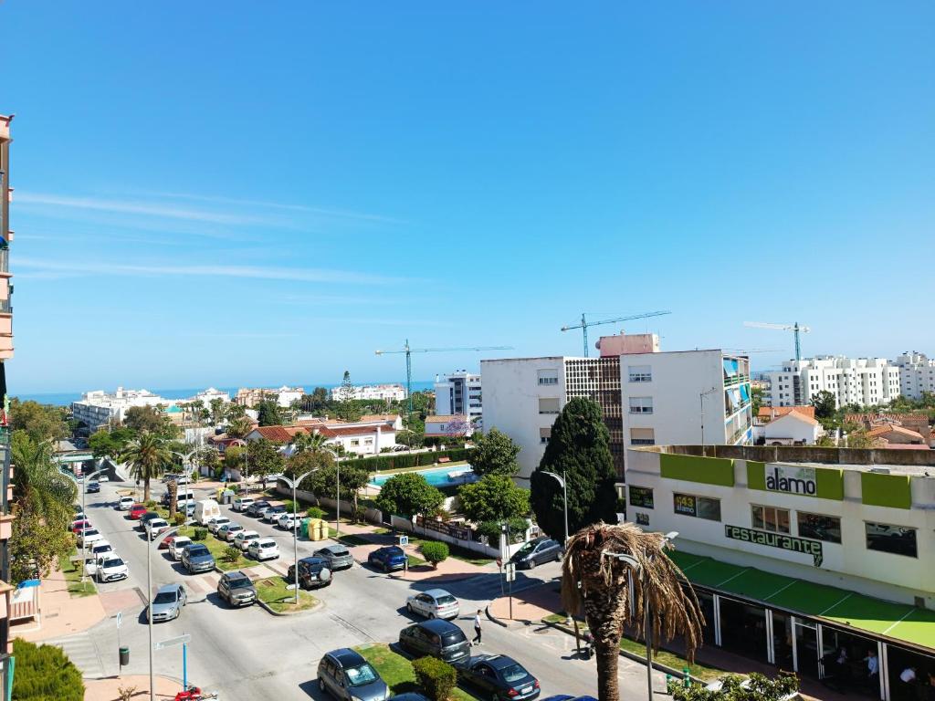 RIV - Reformado, Terraza con vistas al mar, 1 dormitorio, 800 metros de la Playa, Torremolinos