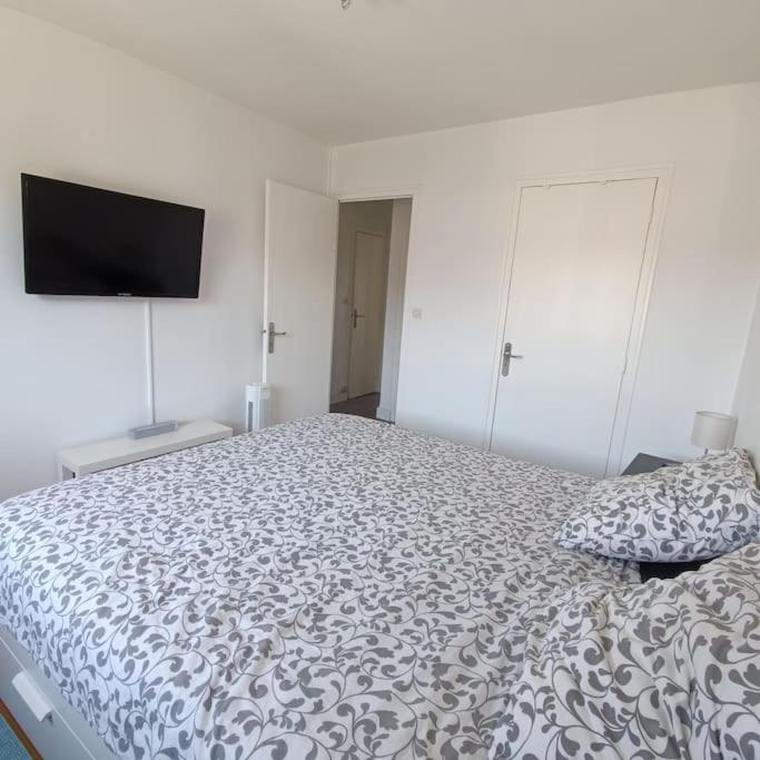 Magnifique T3 - Calme & tout équipé - Avec Vue & Parking Privé Gratuit, Grenoble