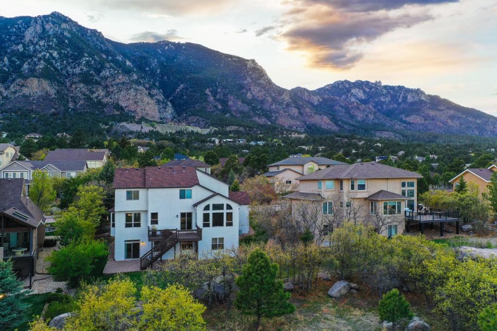 Space Command A plus Views BBQ Games Prime Location, Colorado Springs