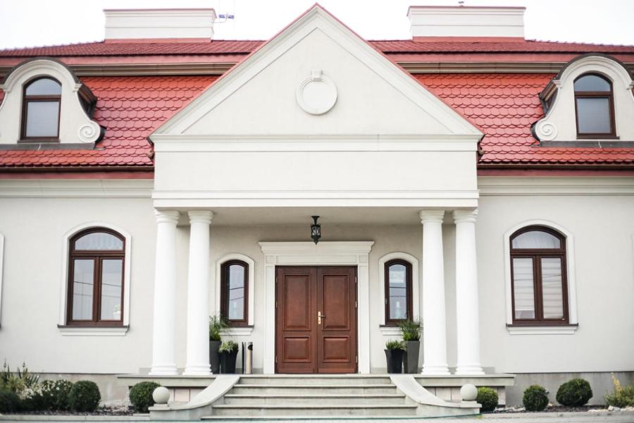 Prestige, Wierzchowisko