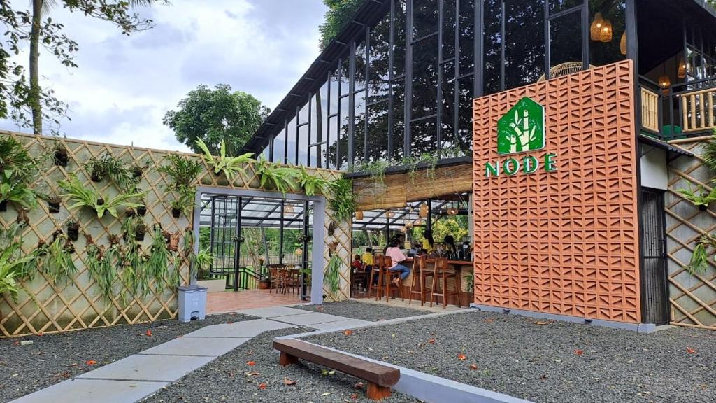 Bamboo Sanctuary Pancawati Resort Bogor