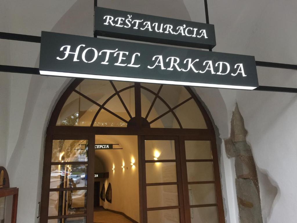Hotel Arkada photo