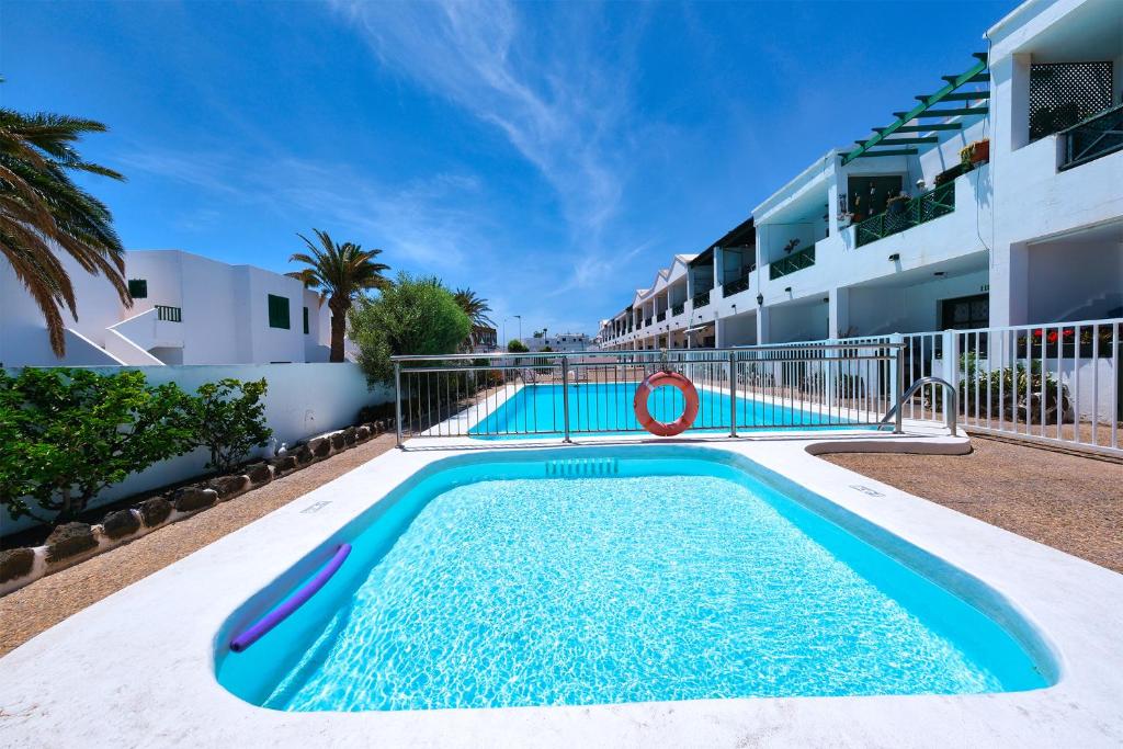 Casa Emilia - Pool and Close to the Beach By Lanzarote Vacation Homes - 1