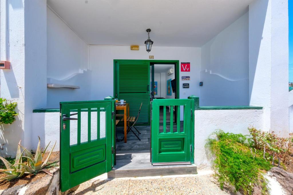 Casa Emilia - Pool and Close to the Beach By Lanzarote Vacation Homes - 5