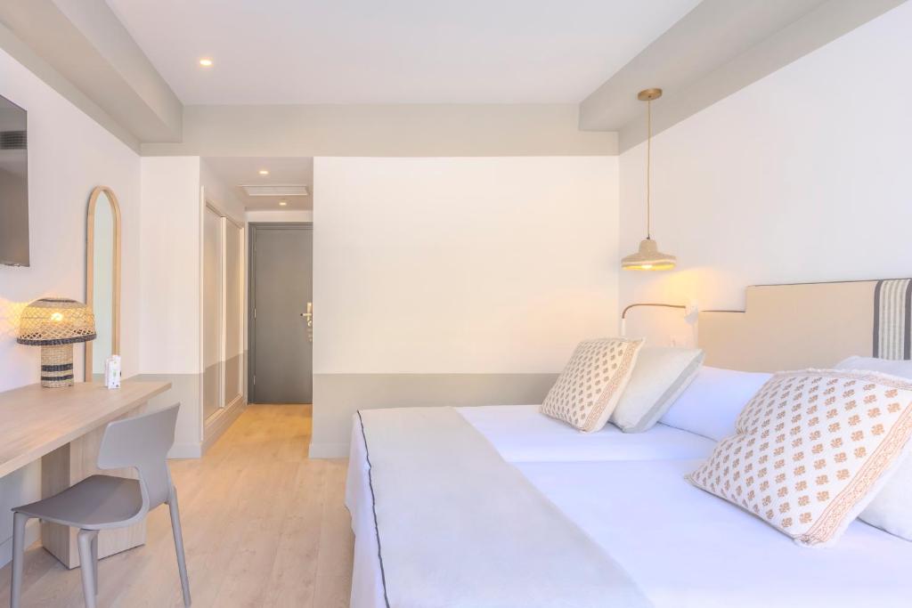 Soho Boutique Las Vegas — Hotel rooms in Malaga, Andalusia
