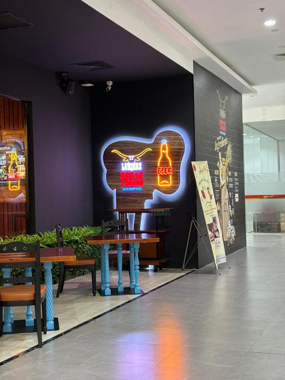 Can ho dich vu Republic Plaza