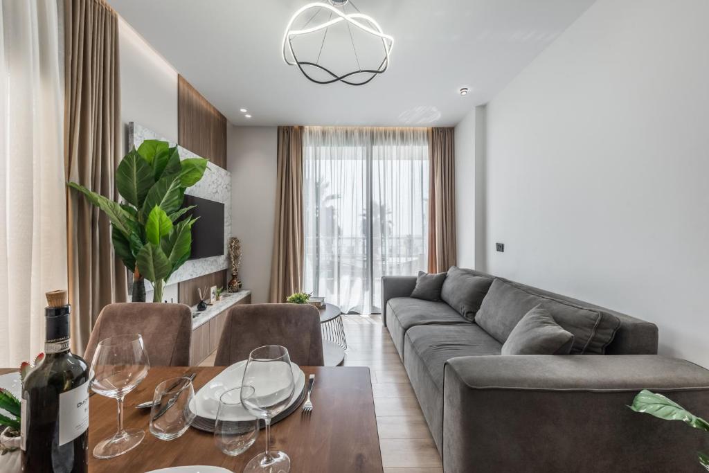 Amazing beachfront Oasis, Durrës