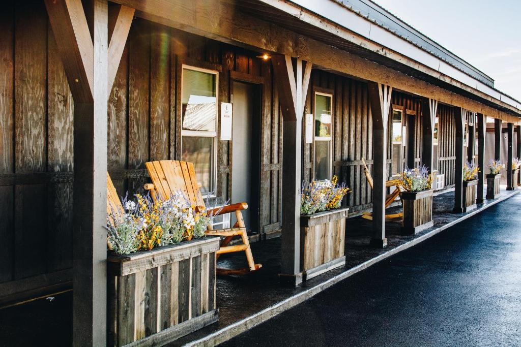 Pendleton Pointe, Island Park