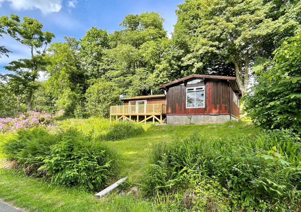 Musselshell Lodge, Otter Ferry